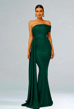 Load image into Gallery viewer, Emerald Queen Evening Gown